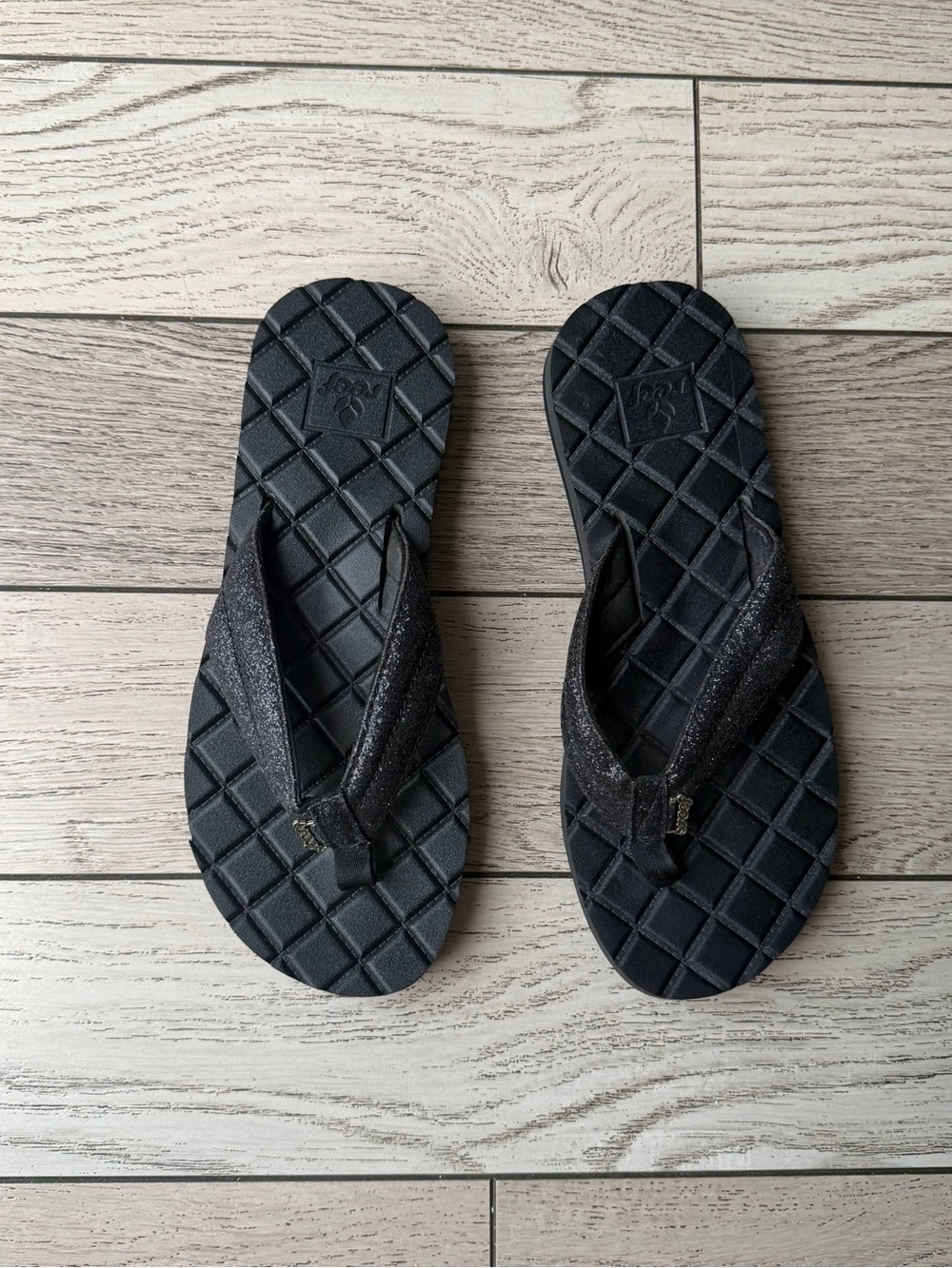 Reef Black Glitter Strap Flip Flop Sandals size 7